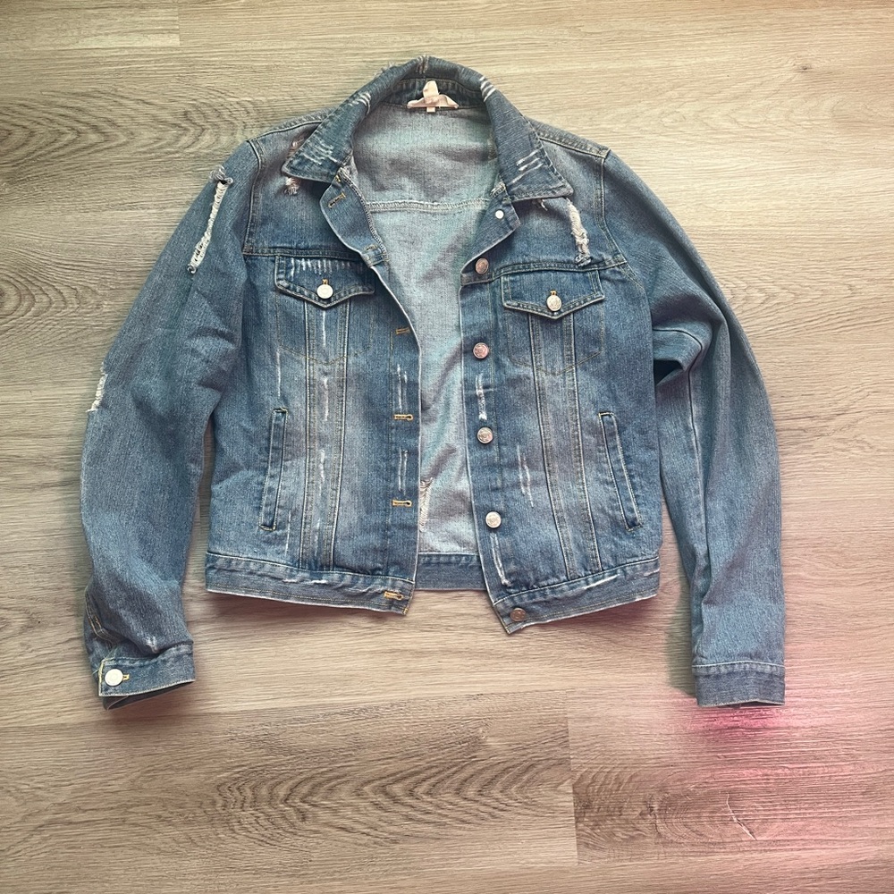 Blue Cropped Jean Jacket with Vintage Distressing